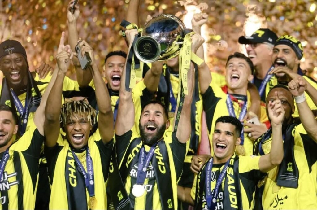بنزيما افضل صفقات الاتحاد السعودى