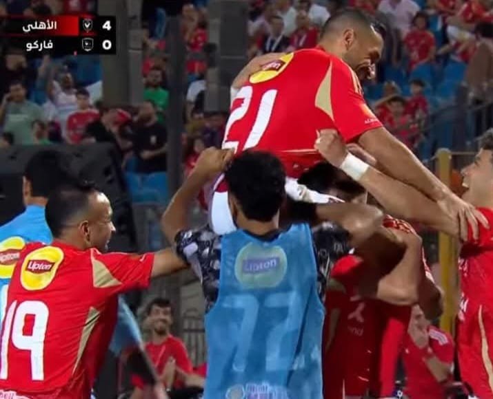 اعظم ظهير فى تاريخ الاهلى