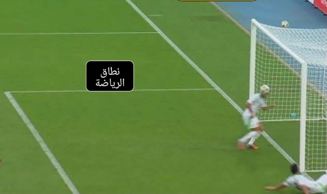 يوسف عطال الظهير الايمن للجزائر