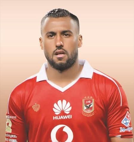 أكثر لاعب تتويجا بالبطولات فى تاريخ الاهلى