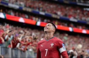 كريستيانو رونالدو اعظم لاعب برتغالي