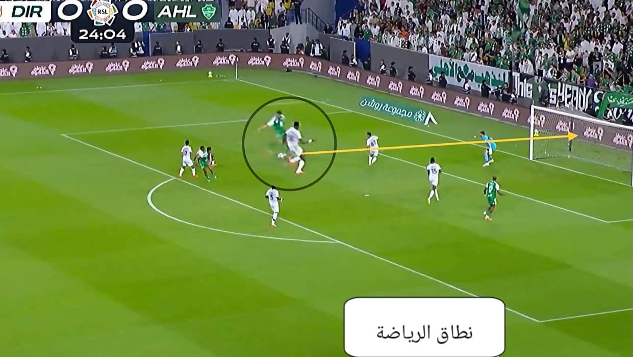 ادوارد سبيرتسيان لاعب الاهلى السعودى